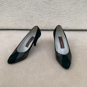 Vintage Green Suede Dress Heels